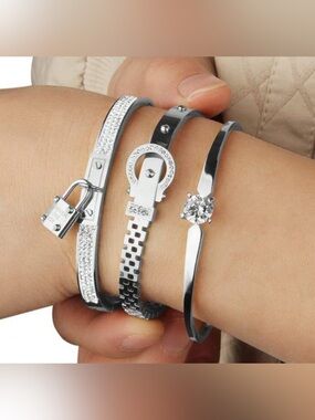 Silver Plated Stainless Steel 3-Piece Bracelet Set Lock,Buckle Solitaire Design